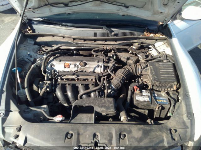 Photo 9 VIN: 1HGCP2F86BA017899 - HONDA ACCORD 