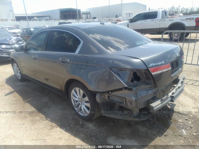 Photo 2 VIN: 1HGCP2F86BA049090 - HONDA ACCORD SDN 