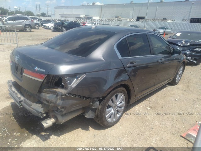 Photo 3 VIN: 1HGCP2F86BA049090 - HONDA ACCORD SDN 