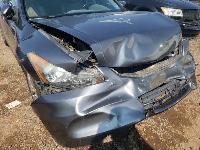 Photo 8 VIN: 1HGCP2F86BA058484 - HONDA ACCORD EXL 