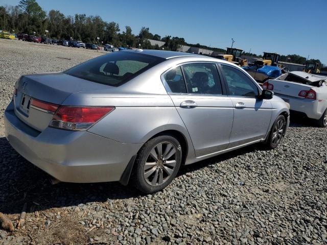 Photo 2 VIN: 1HGCP2F86BA113063 - HONDA ACCORD EXL 