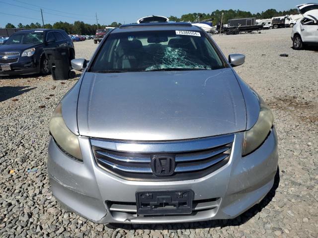 Photo 4 VIN: 1HGCP2F86BA113063 - HONDA ACCORD EXL 