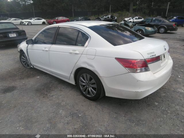 Photo 2 VIN: 1HGCP2F86CA077666 - HONDA ACCORD SDN 