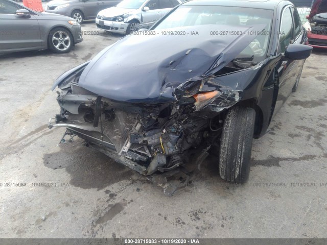 Photo 5 VIN: 1HGCP2F86CA089882 - HONDA ACCORD SDN 