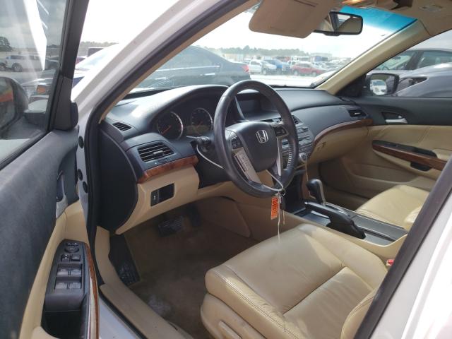 Photo 8 VIN: 1HGCP2F86CA104848 - HONDA ACCORD EXL 