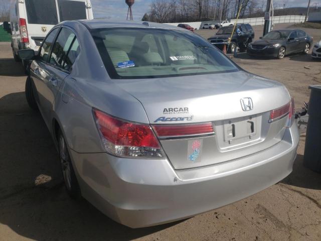 Photo 2 VIN: 1HGCP2F86CA153662 - HONDA ACCORD EXL 