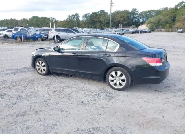 Photo 2 VIN: 1HGCP2F87AA002147 - HONDA ACCORD SDN 