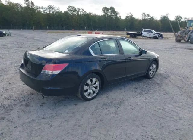 Photo 3 VIN: 1HGCP2F87AA002147 - HONDA ACCORD SDN 