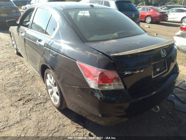 Photo 2 VIN: 1HGCP2F87AA020583 - HONDA ACCORD SDN 