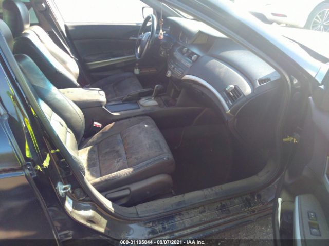 Photo 4 VIN: 1HGCP2F87AA020583 - HONDA ACCORD SDN 