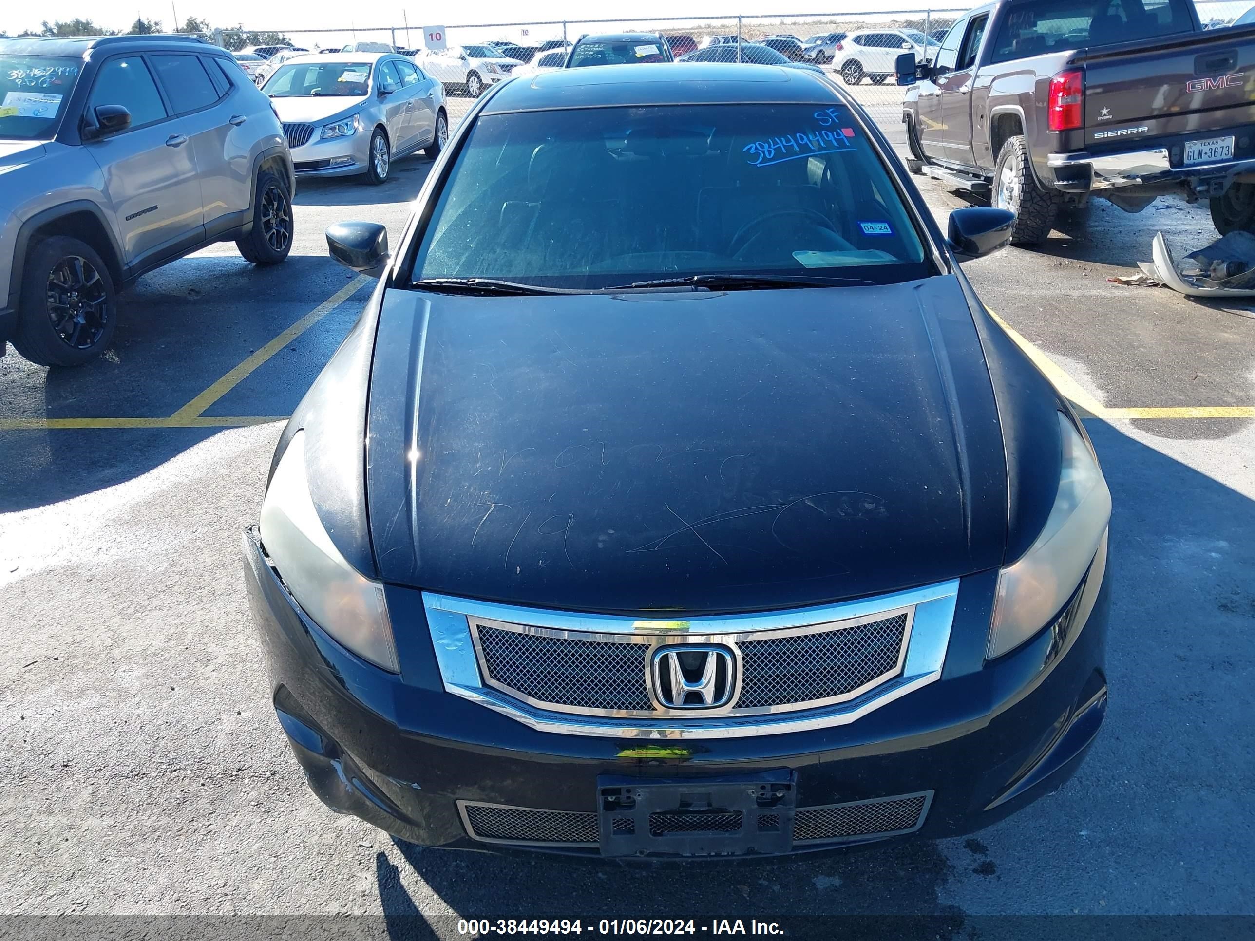 Photo 11 VIN: 1HGCP2F87AA045709 - HONDA ACCORD 