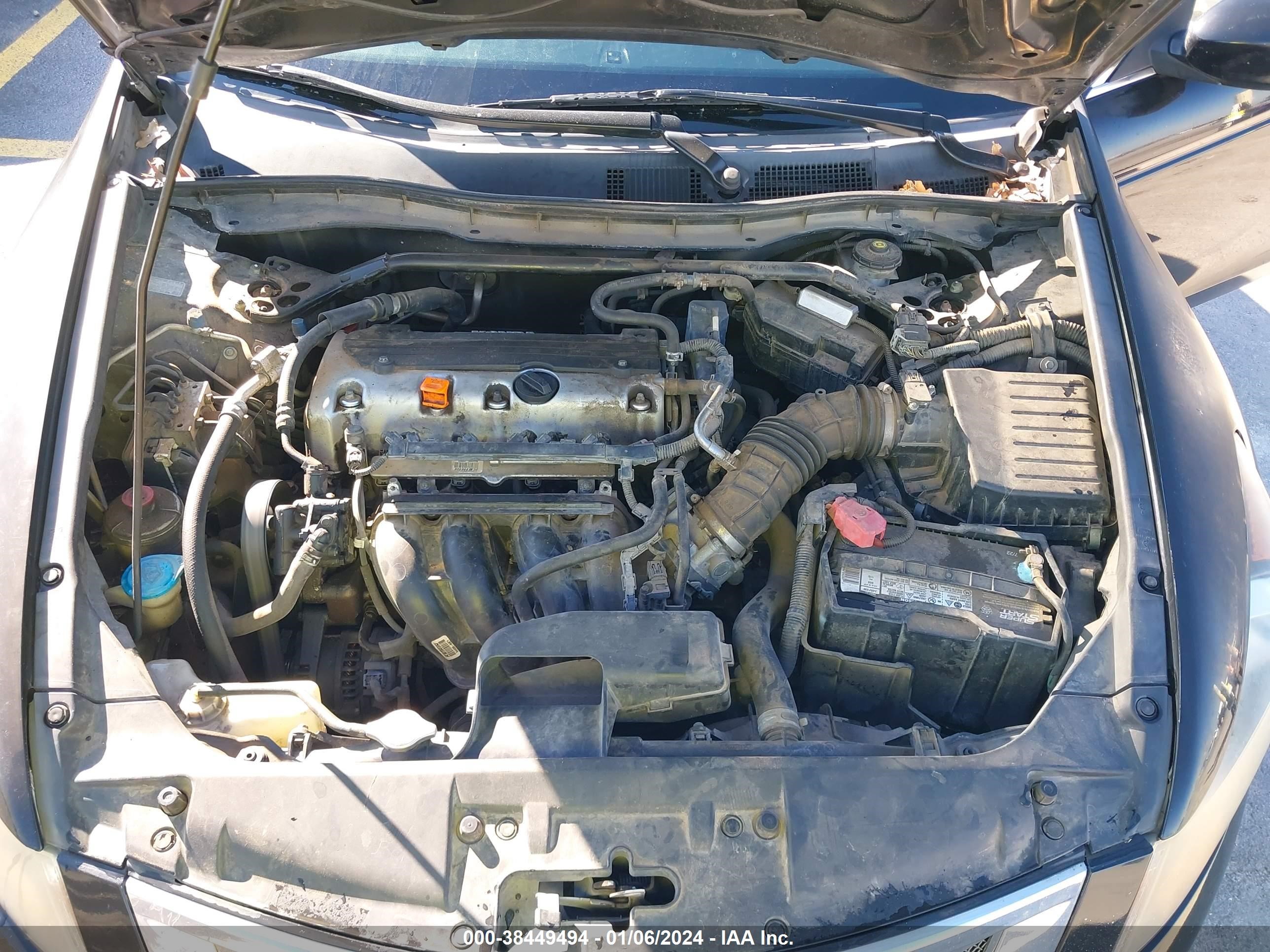 Photo 9 VIN: 1HGCP2F87AA045709 - HONDA ACCORD 