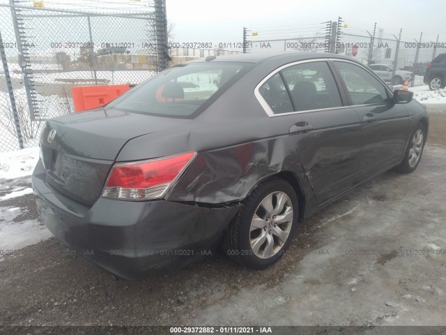 Photo 3 VIN: 1HGCP2F87AA068648 - HONDA ACCORD SDN 