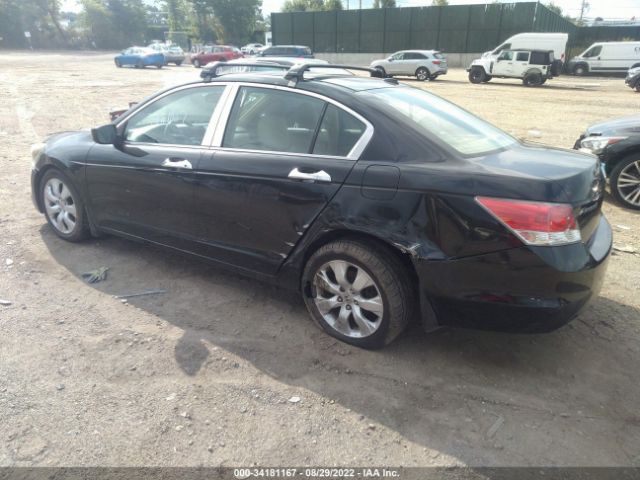 Photo 2 VIN: 1HGCP2F87AA070514 - HONDA ACCORD SDN 