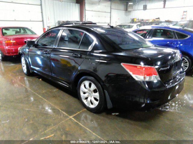 Photo 2 VIN: 1HGCP2F87AA177563 - HONDA ACCORD SDN 