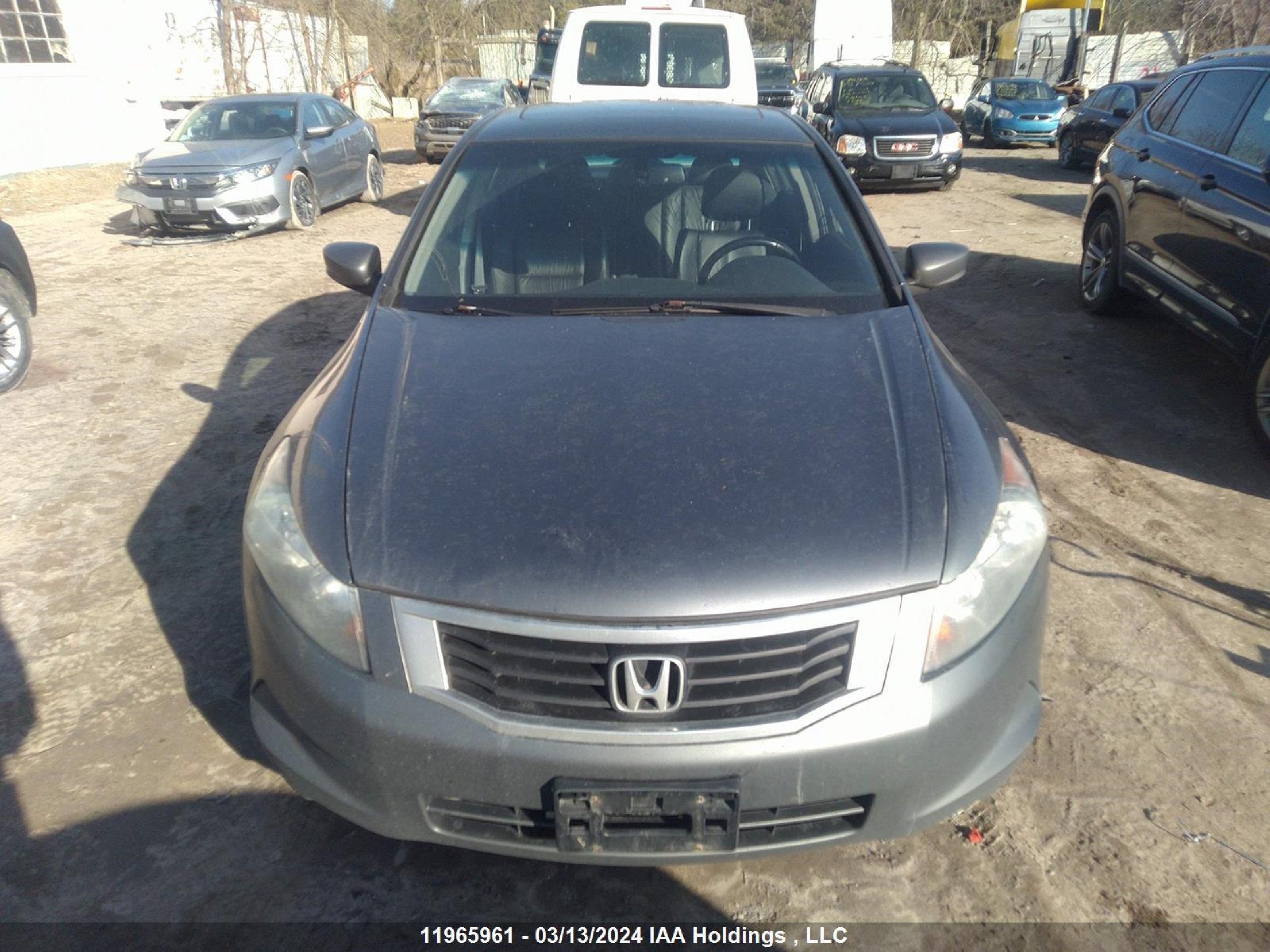 Photo 11 VIN: 1HGCP2F87AA800907 - HONDA ACCORD 