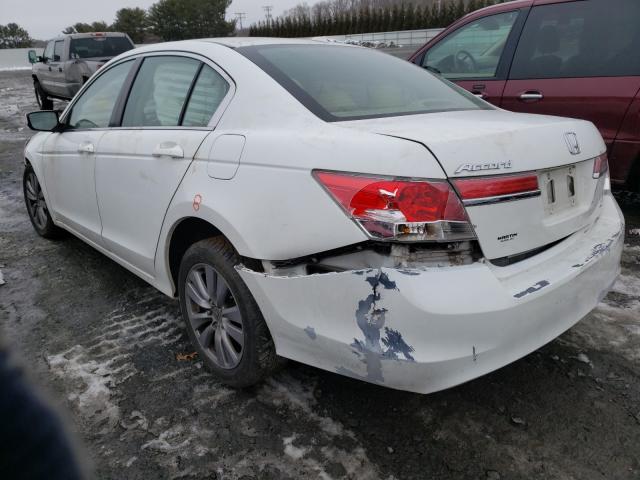 Photo 2 VIN: 1HGCP2F87BA027714 - HONDA ACCORD EXL 