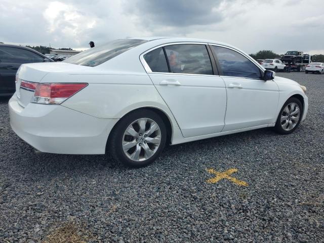 Photo 2 VIN: 1HGCP2F87BA036591 - HONDA ACCORD EXL 