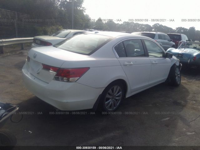 Photo 3 VIN: 1HGCP2F87BA061538 - HONDA ACCORD SDN 