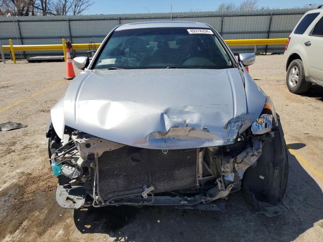 Photo 4 VIN: 1HGCP2F87BA097262 - HONDA ACCORD 