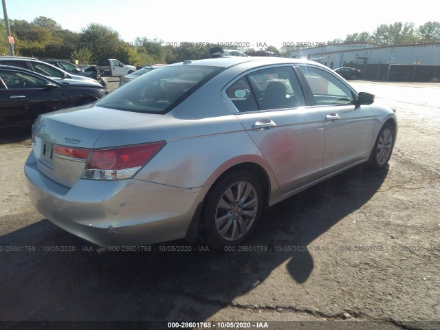 Photo 3 VIN: 1HGCP2F87BA097262 - HONDA ACCORD 