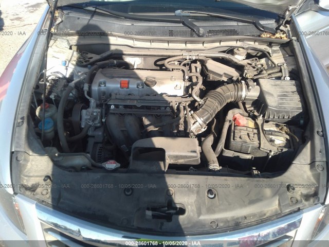 Photo 9 VIN: 1HGCP2F87BA097262 - HONDA ACCORD 