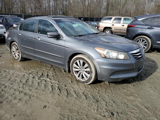 Photo 3 VIN: 1HGCP2F87BA098704 - HONDA ACCORD 