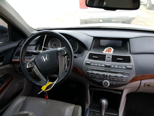 Photo 8 VIN: 1HGCP2F87BA120751 - HONDA ACCORD EXL 