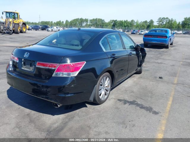 Photo 3 VIN: 1HGCP2F87BA140854 - HONDA ACCORD 