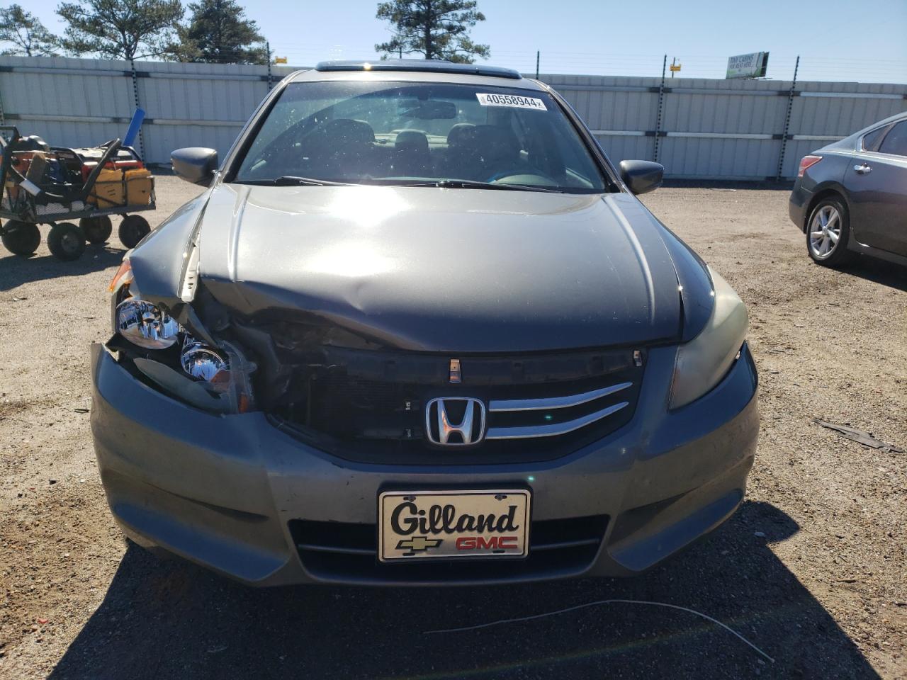 Photo 4 VIN: 1HGCP2F87CA064084 - HONDA ACCORD 