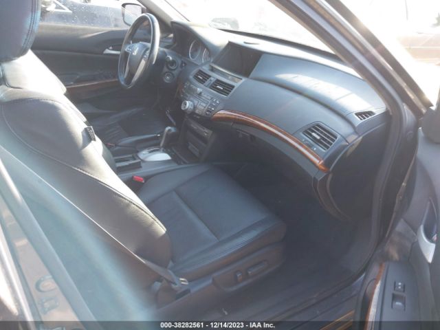 Photo 4 VIN: 1HGCP2F87CA097568 - HONDA ACCORD 