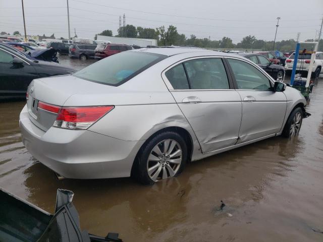 Photo 2 VIN: 1HGCP2F87CA105362 - HONDA ACCORD EXL 