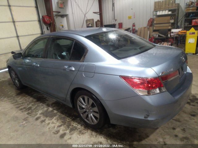 Photo 2 VIN: 1HGCP2F87CA132531 - HONDA ACCORD SDN 