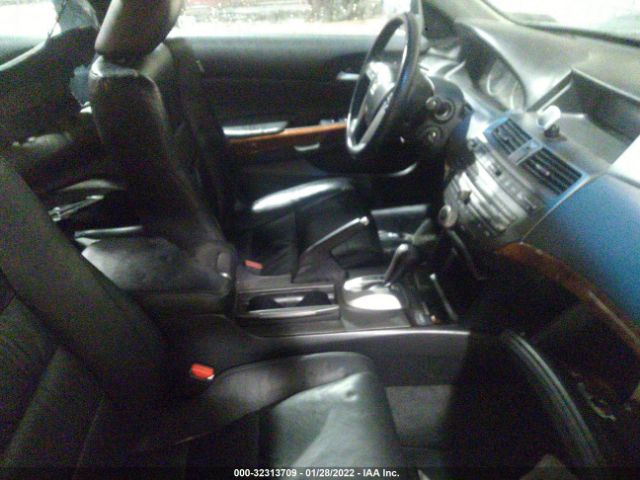 Photo 4 VIN: 1HGCP2F87CA132531 - HONDA ACCORD SDN 