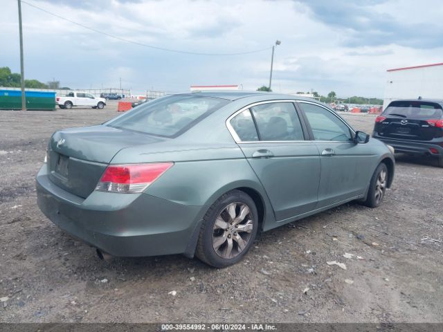 Photo 3 VIN: 1HGCP2F88AA019037 - HONDA ACCORD 