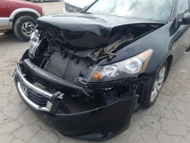 Photo 8 VIN: 1HGCP2F88AA136553 - HONDA ACCORD EXL 