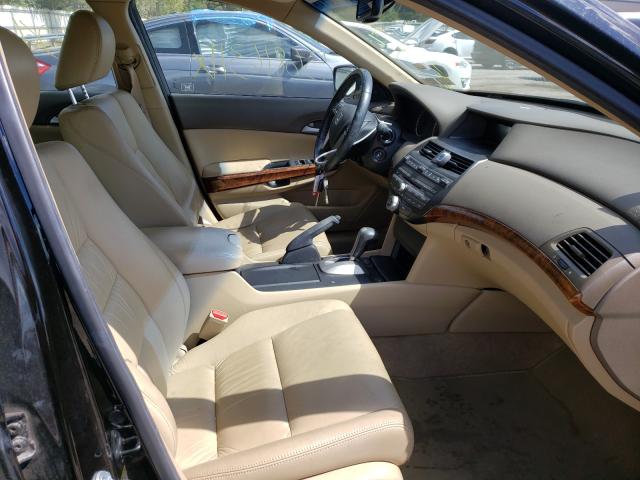 Photo 4 VIN: 1HGCP2F88AA136701 - HONDA ACCORD EXL 