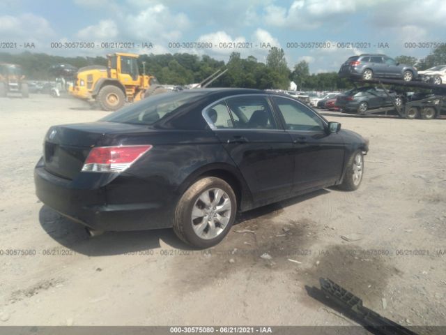 Photo 3 VIN: 1HGCP2F88AA150095 - HONDA ACCORD SDN 