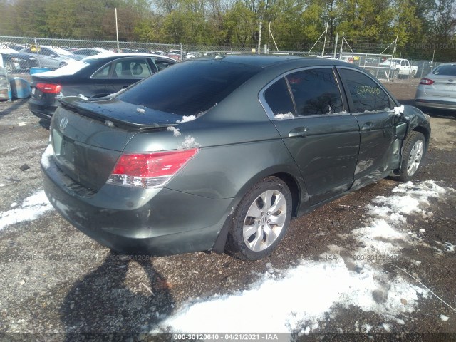 Photo 3 VIN: 1HGCP2F88AA168418 - HONDA ACCORD SDN 