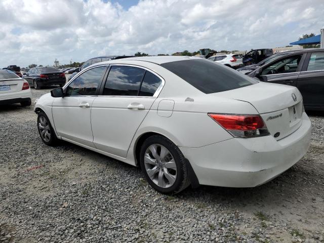 Photo 1 VIN: 1HGCP2F88AA190077 - HONDA ACCORD 