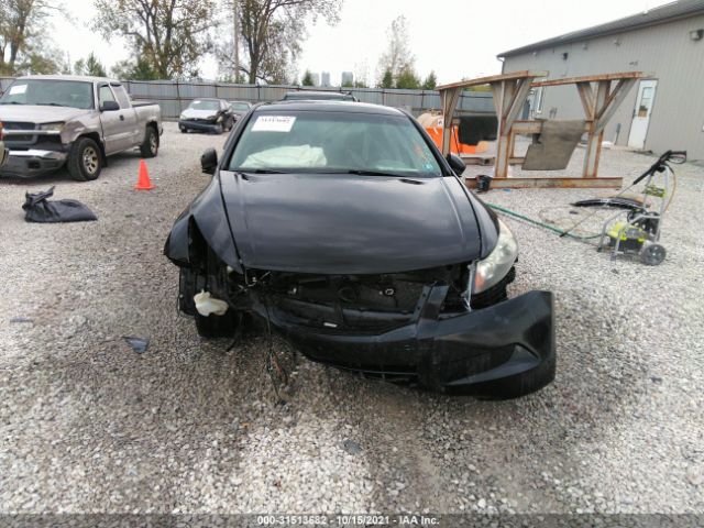 Photo 5 VIN: 1HGCP2F88AA194579 - HONDA ACCORD SDN 