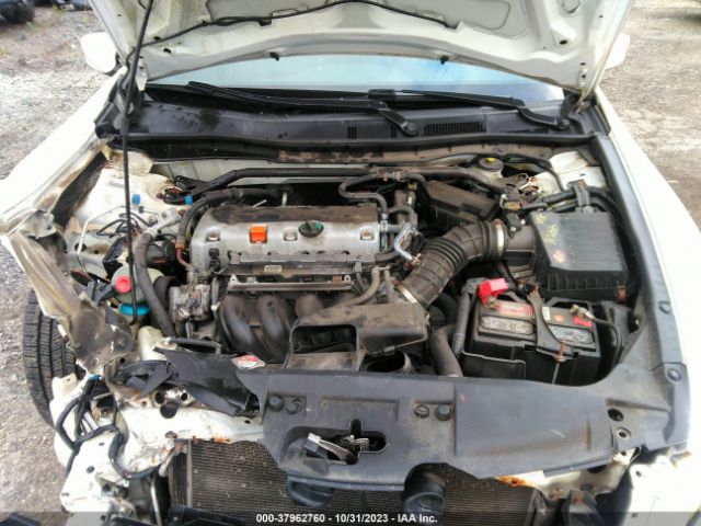 Photo 9 VIN: 1HGCP2F88AA807820 - HONDA ACCORD 