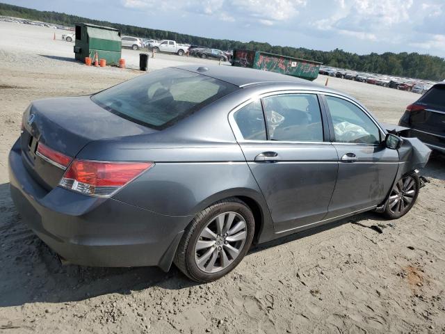 Photo 2 VIN: 1HGCP2F88BA006242 - HONDA ACCORD EXL 