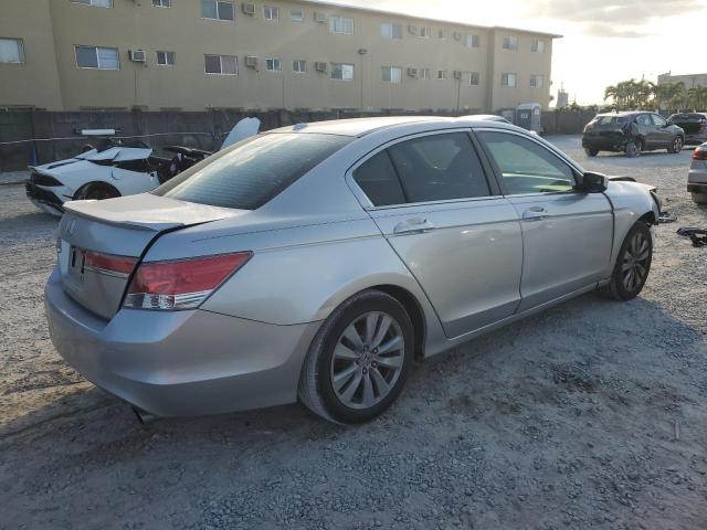 Photo 2 VIN: 1HGCP2F88BA046482 - HONDA ACCORD EXL 