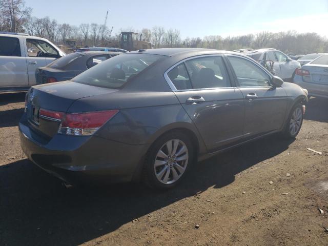 Photo 2 VIN: 1HGCP2F88BA049818 - HONDA ACCORD 