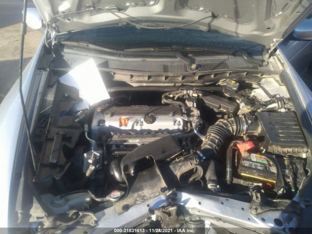 Photo 9 VIN: 1HGCP2F88BA053299 - HONDA ACCORD SDN 