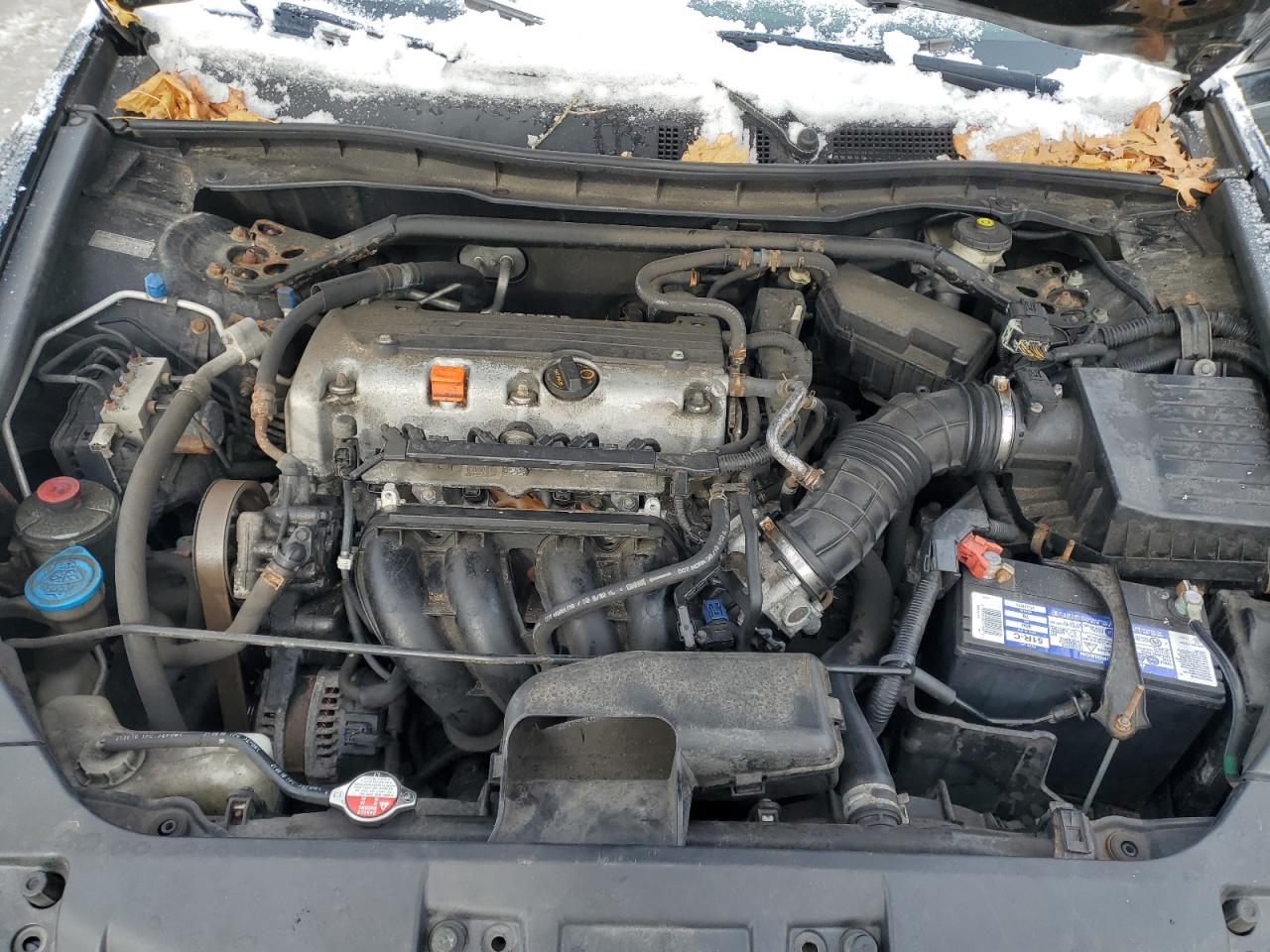 Photo 10 VIN: 1HGCP2F88BA053948 - HONDA ACCORD 