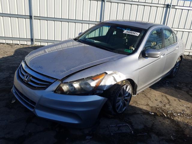 Photo 1 VIN: 1HGCP2F88BA065520 - HONDA ACCORD 