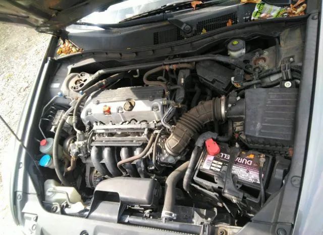 Photo 9 VIN: 1HGCP2F88BA109645 - HONDA ACCORD SDN 