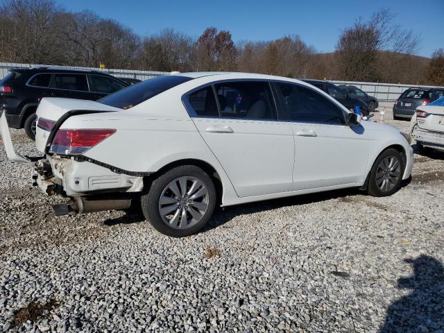 Photo 2 VIN: 1HGCP2F88BA125229 - HONDA ACCORD 